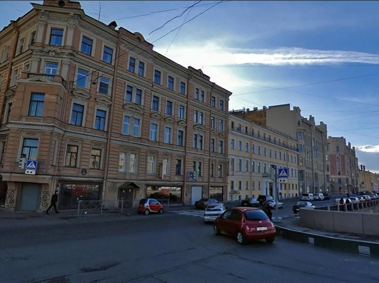 фасад дома, здание по адресу г Санкт-Петербург, наб Реки Фонтанки, д 82/1